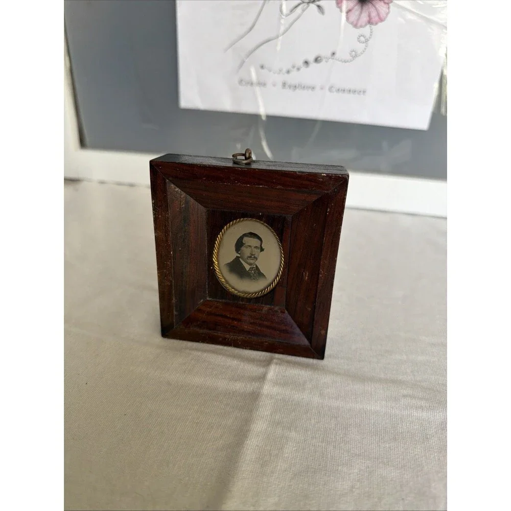 antique Victorian 19th-century oval portrait  deep-set mitered wood block frame